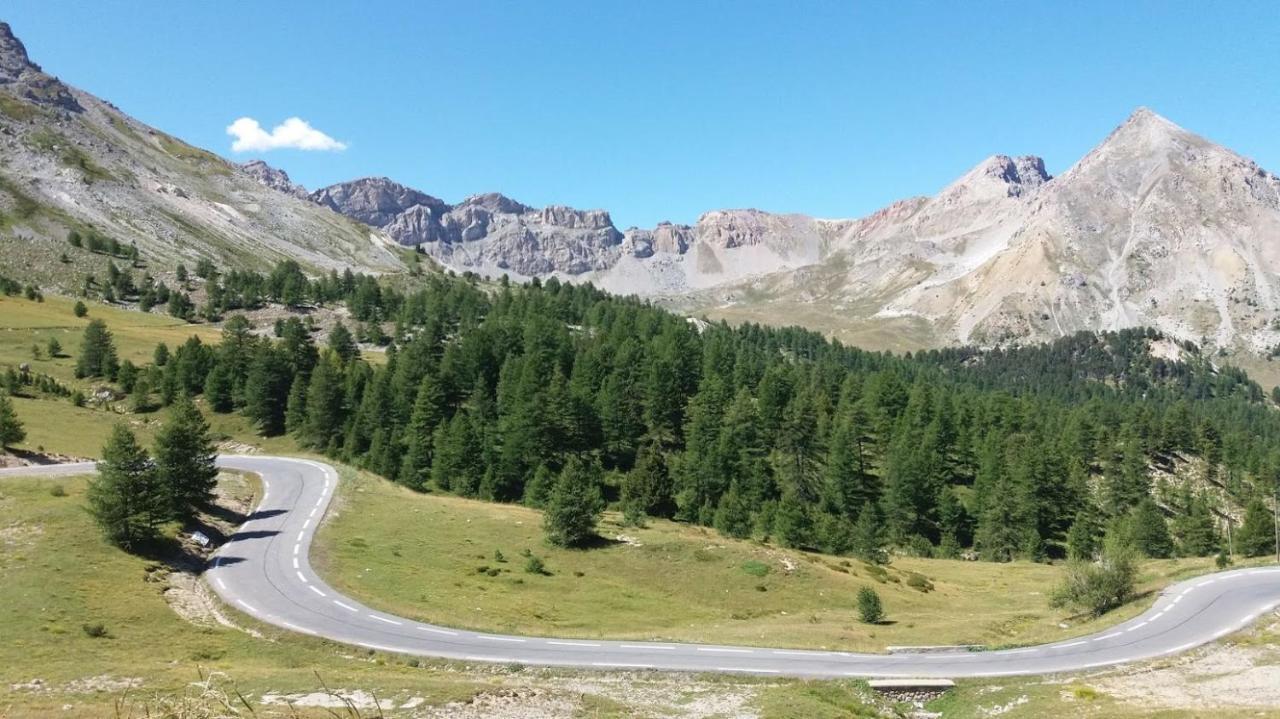 Le Pre Fleuri A Guillestre - Appartements Neufs Classes Meubles De Tourisme 3 Etoiles - Parking Privatif Luaran gambar